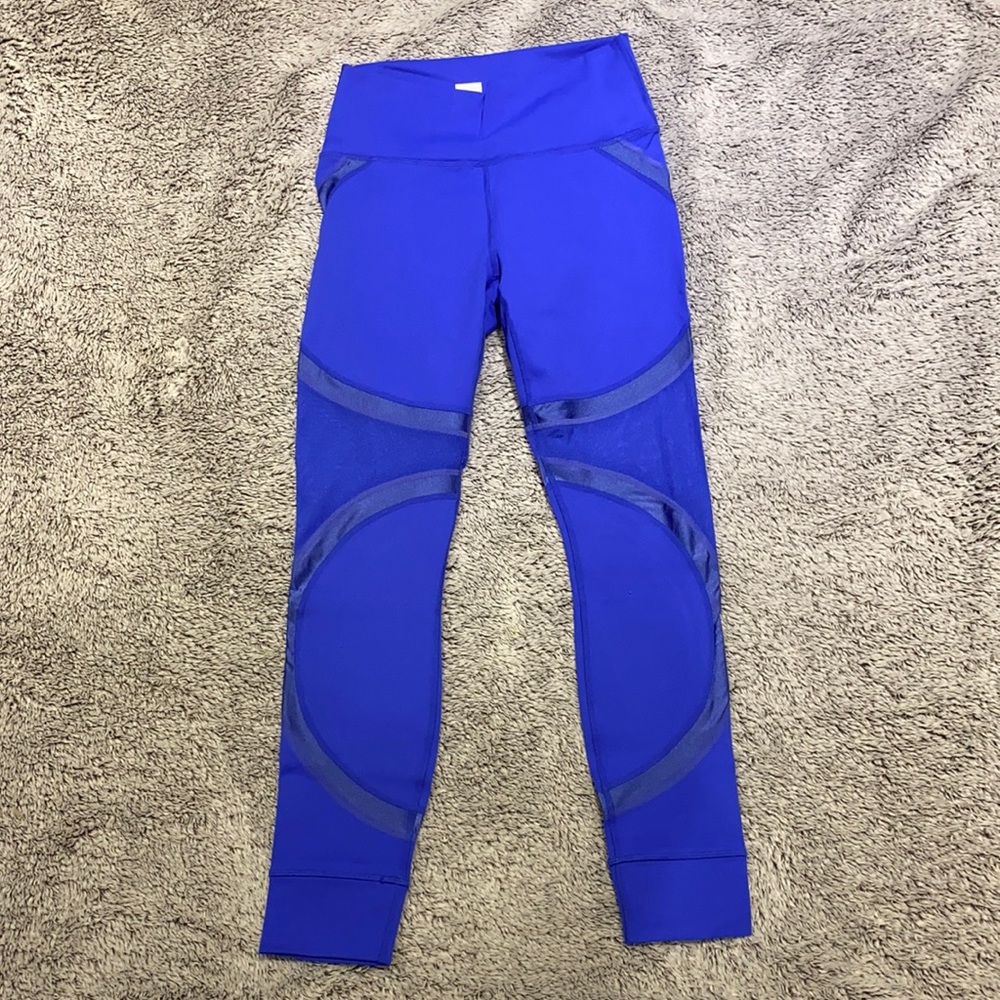 Blue high waisted power hold shine leggings
